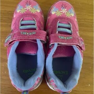 New In Box, Girls Size 12 Medium Disney Encanto Light Up Shoes